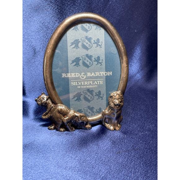 Reed & Barton Silverplate Oval Picture Frame with Lion and Tigers - Picture 2 of 3